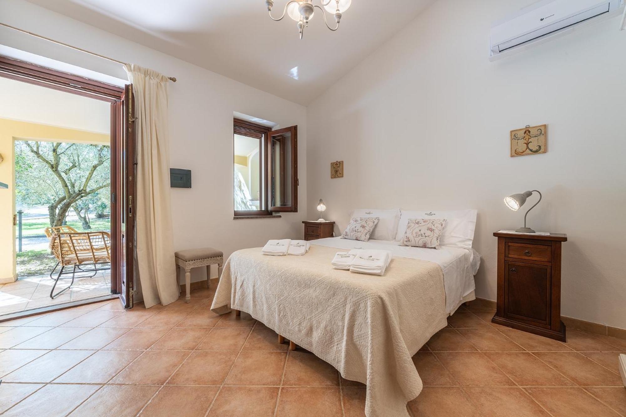 Residenza Parco Degli Ulivi Villa Villamassargia Luaran gambar