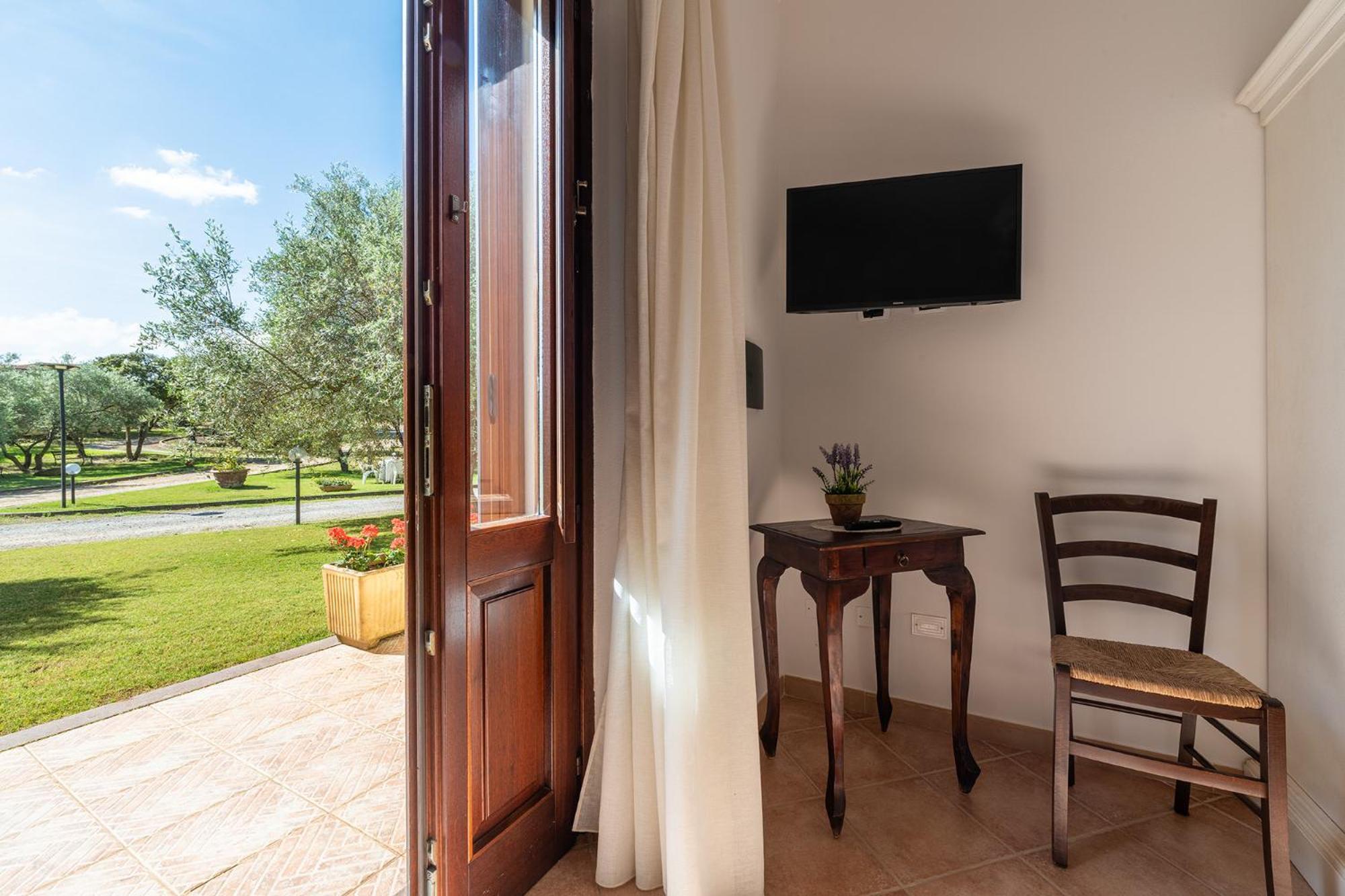 Residenza Parco Degli Ulivi Villa Villamassargia Luaran gambar
